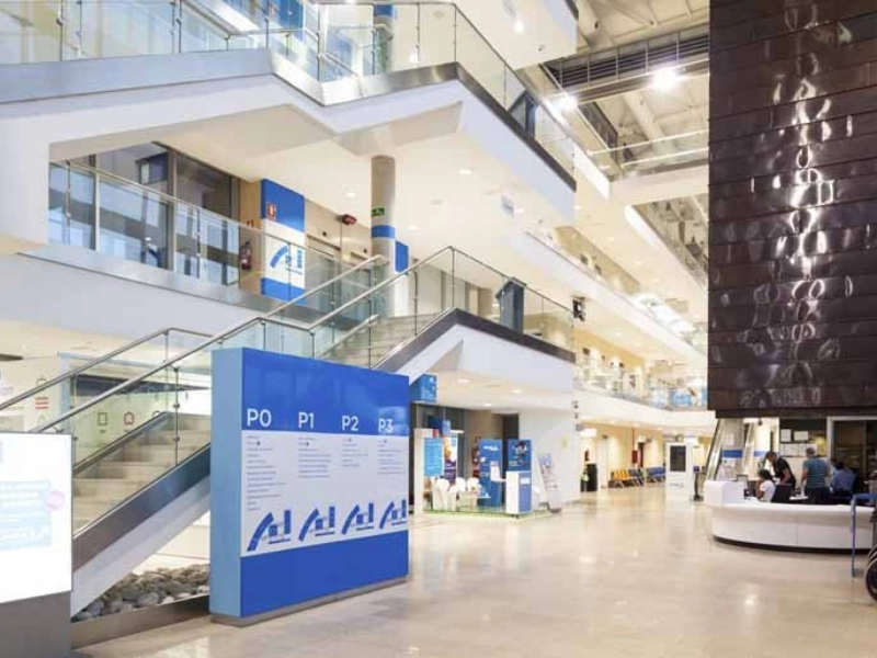 Reforma y adecuación de espacio retail por Misolincar