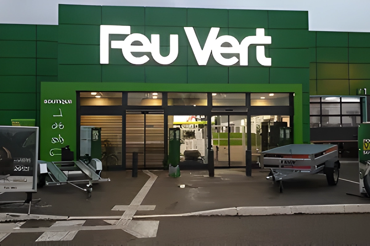 Reforma autocentro Feu Vert Elche